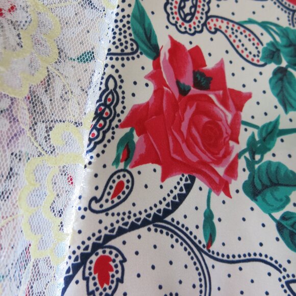 Vintage Delicates Women's Floral Lace Satin Robe With Belt One Size Fits All - Picture 3 of 12